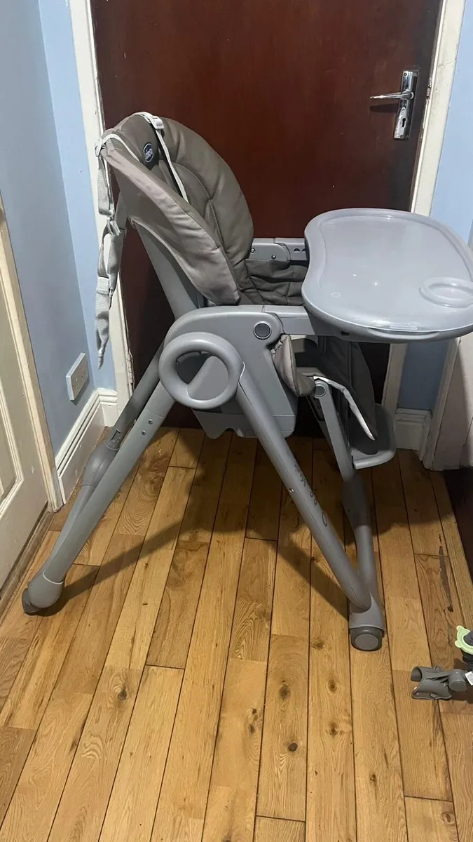 Feeding chair - Image 2