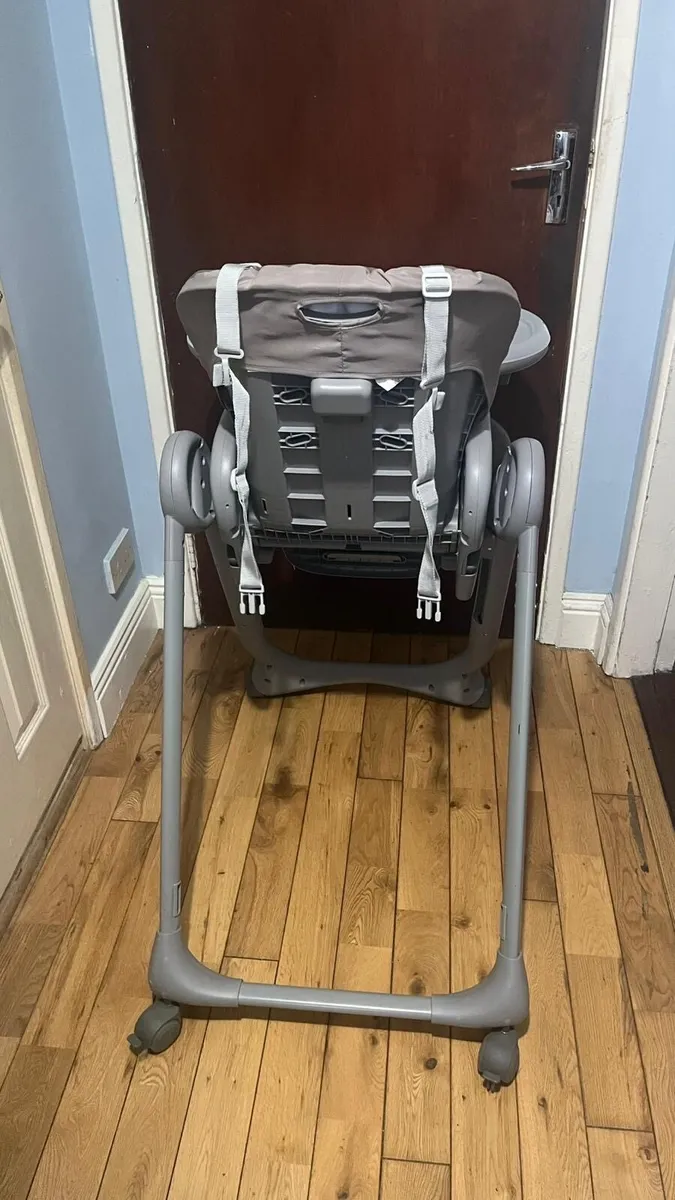 Feeding chair - Image 3