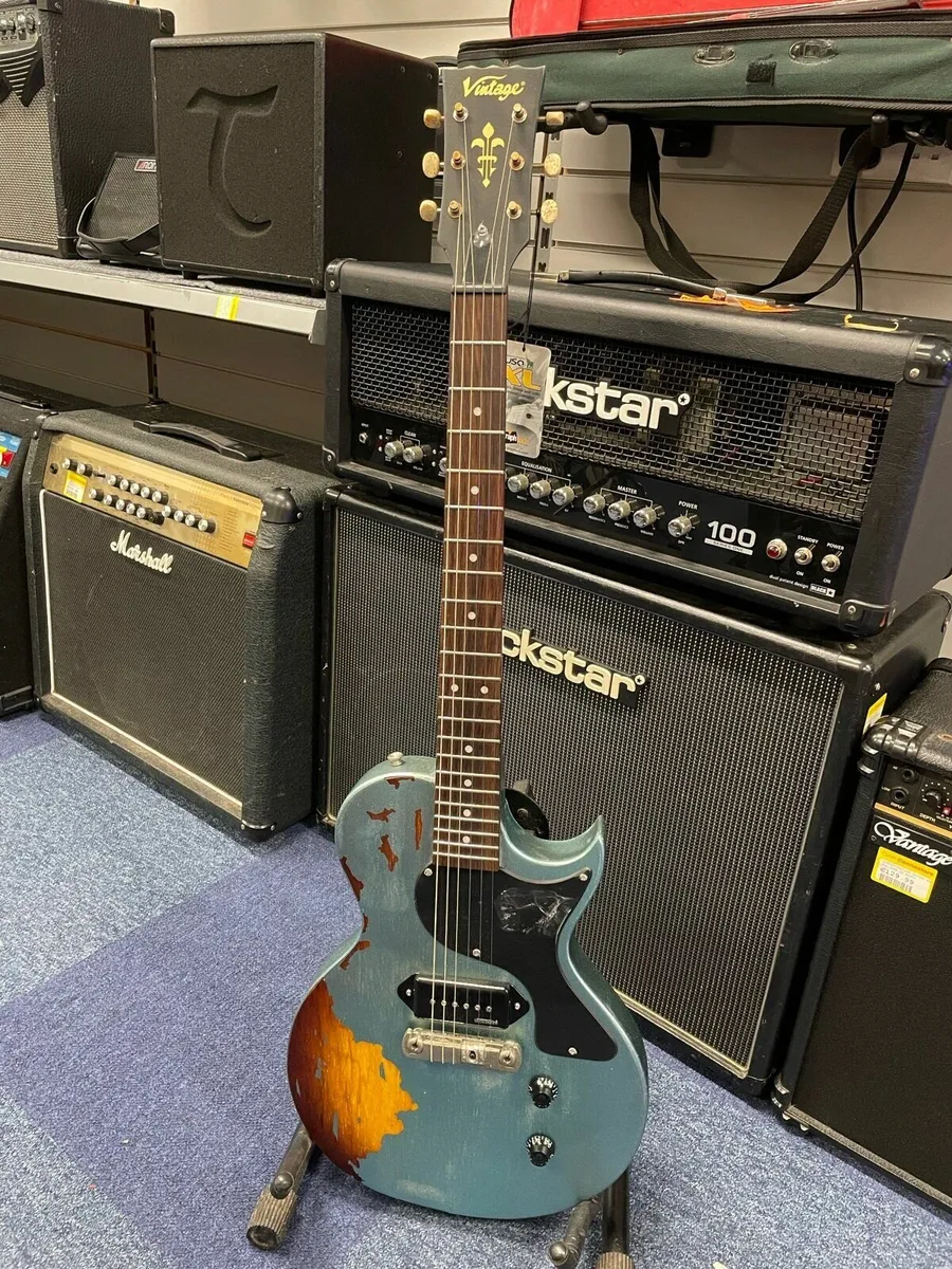 Vintage V120 Distressed - Image 2