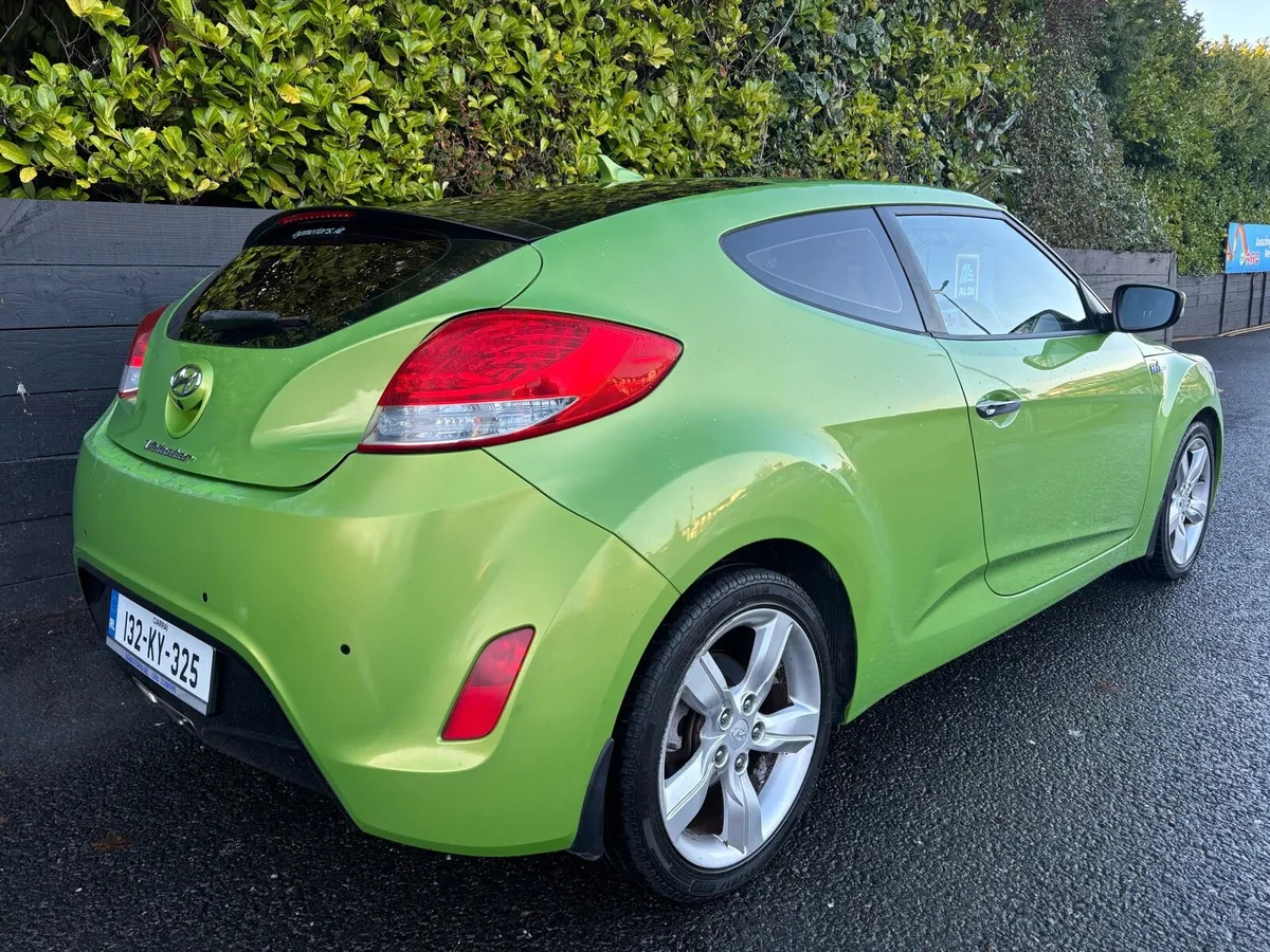 2013 HYUNDAI VELOSTER *BRAND NEW NCT* - Image 3