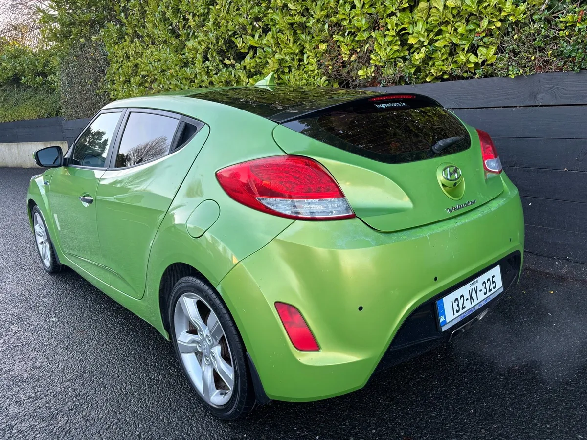 2013 HYUNDAI VELOSTER *BRAND NEW NCT* - Image 4