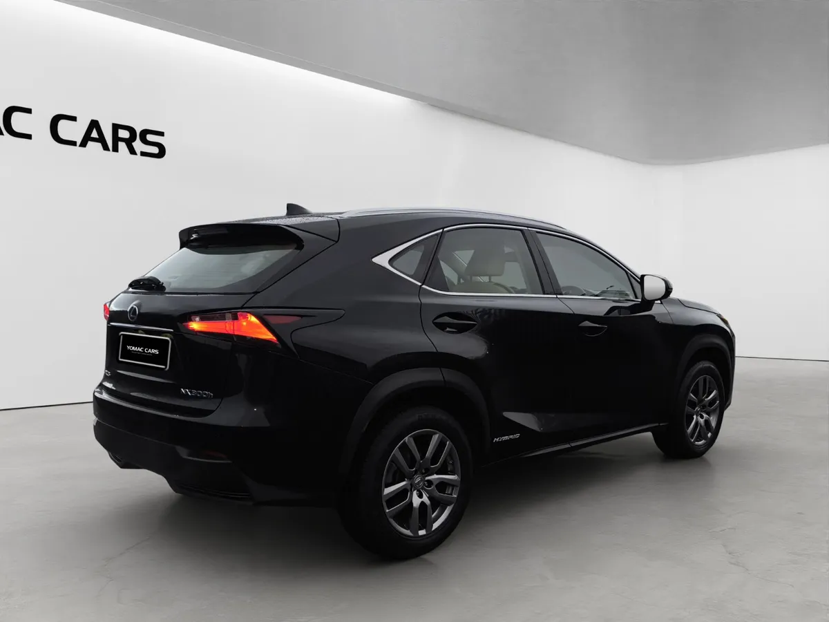 LEXUS NX300H DYNAMIC AUTO - Image 3