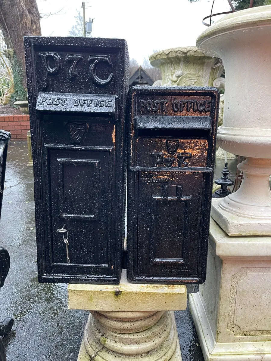 Irish post box building into wall - Image 3