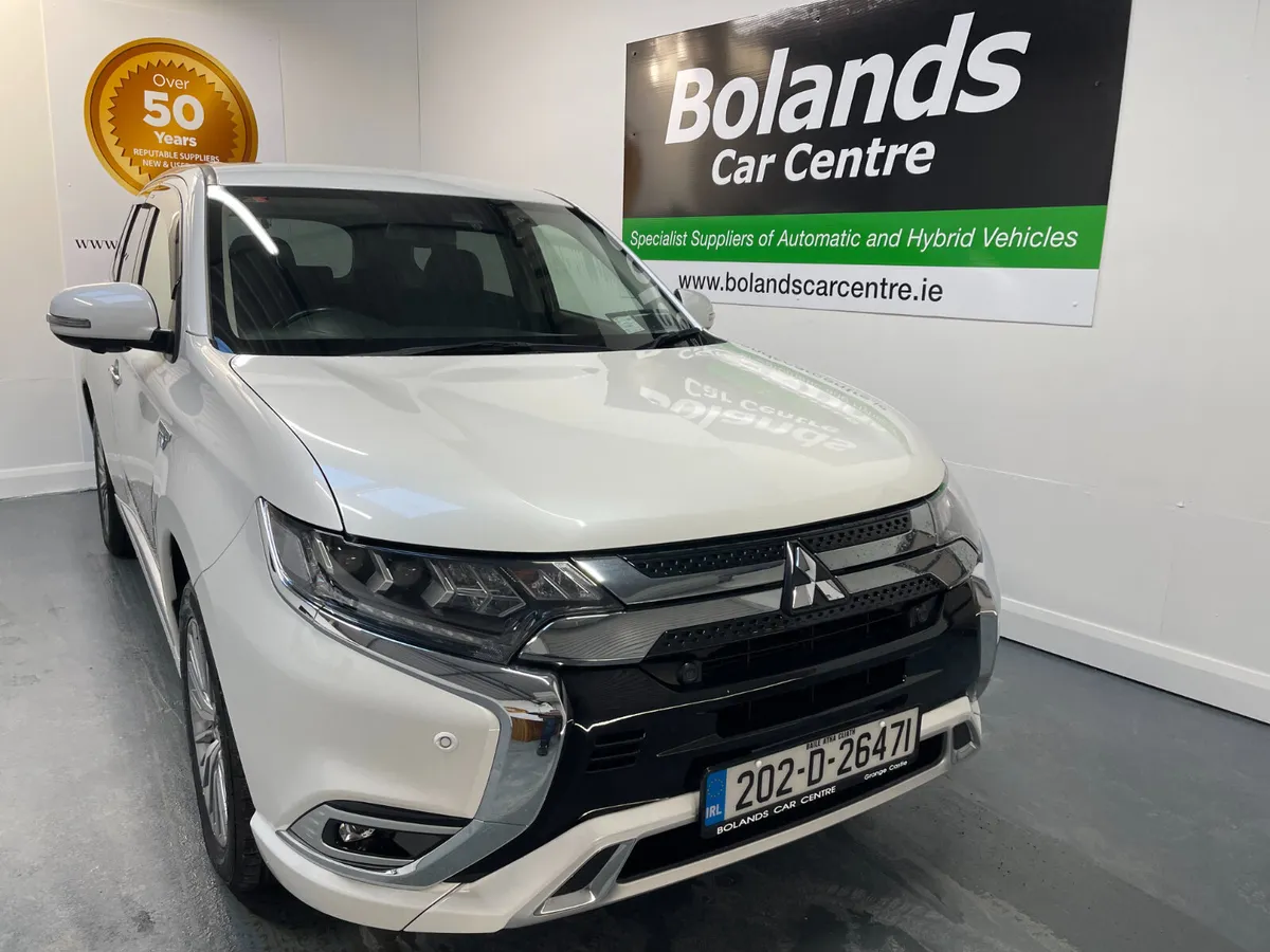 202 Mitsubishi Outlander Hybrid 2.4 Phev Automatic - Image 2