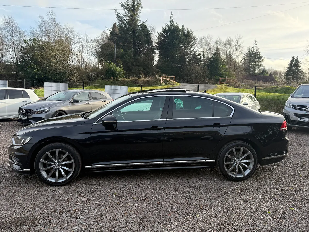 Volkswagen Passat 2017 - Image 4
