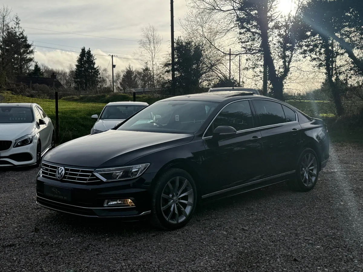 Volkswagen Passat 2017 - Image 3