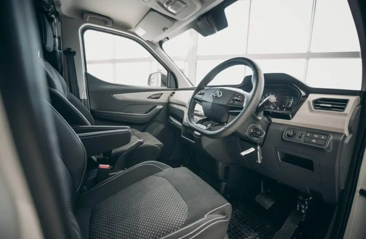 **ELECTRIC** - Maxus eDeliver 3 - Image 4