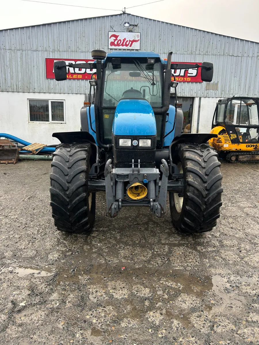 2002 New Holland TS115 - Image 3