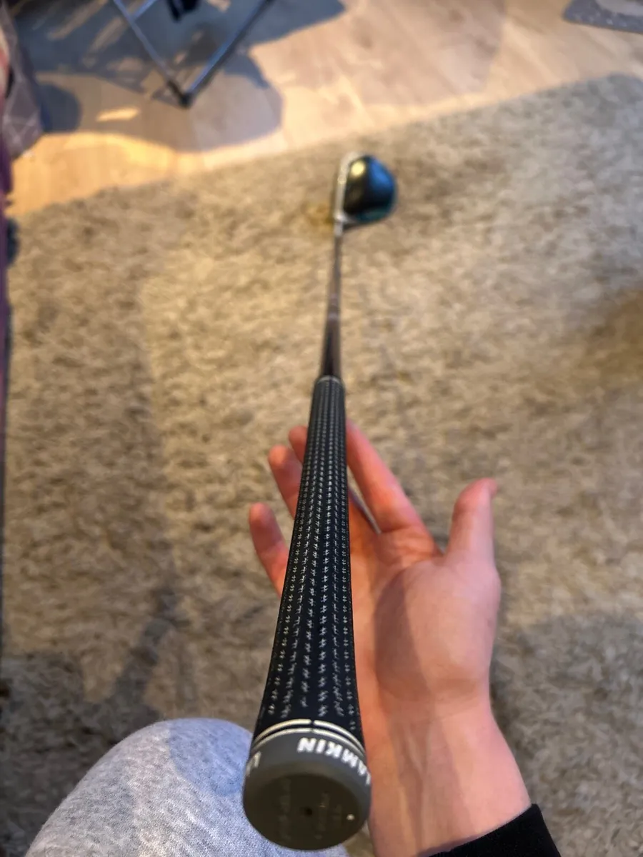 Taylormade Sim2 max driver - Image 4