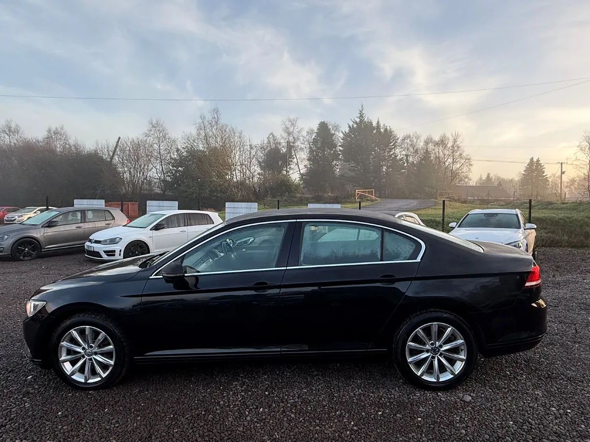 Volkswagen Passat 2015 - Image 4
