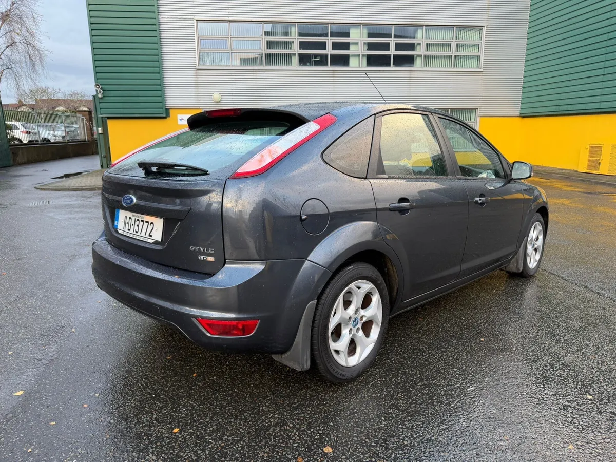 Ford Focus 2.0 TDCI Style Automatic - Image 3