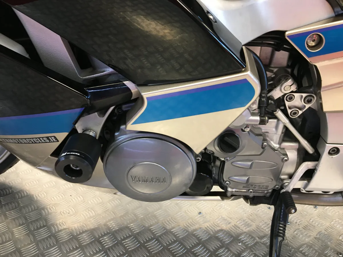 2011 Yamaha FJR 1300 ''Great Condition'' - Image 4