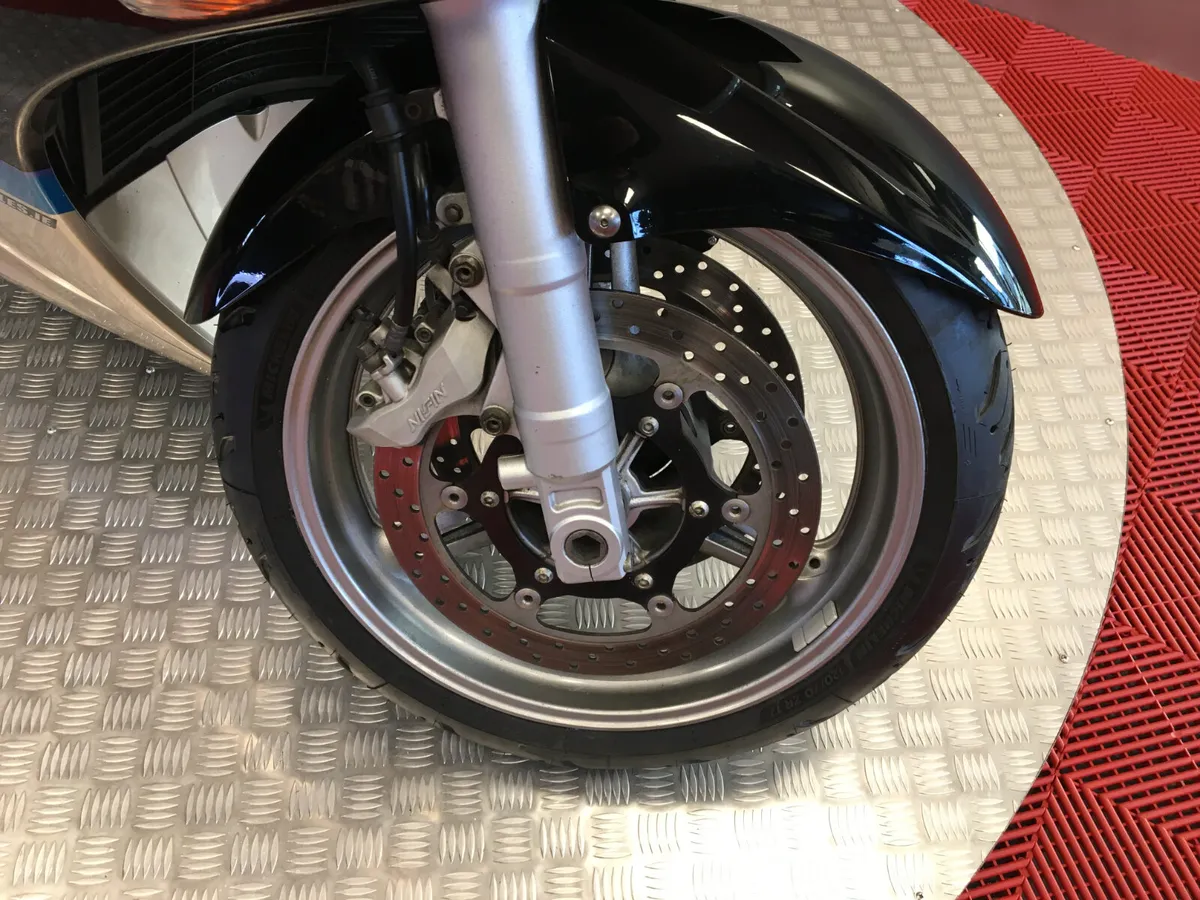 2011 Yamaha FJR 1300 ''Great Condition'' - Image 2