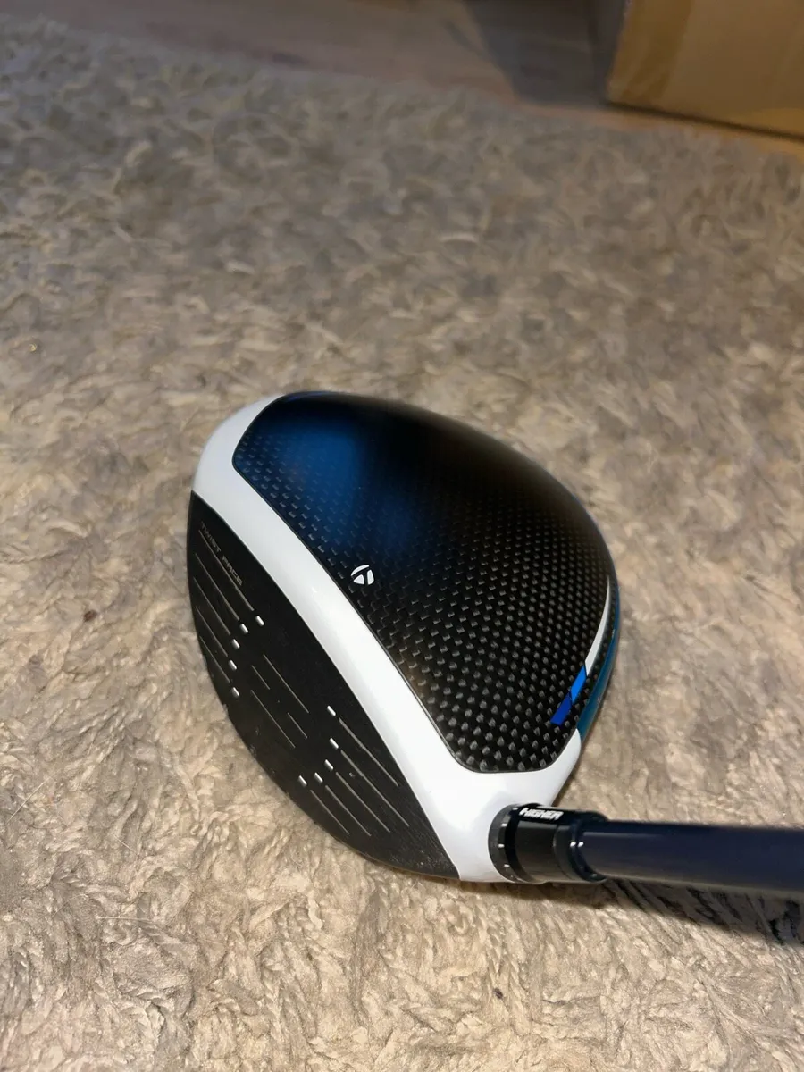 Taylormade Sim2 max driver - Image 2