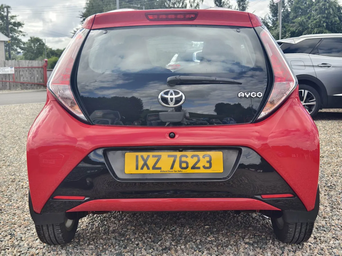 MARCH 2016 TOYOTA AYGO X-PRESSION VVT-I - Image 3