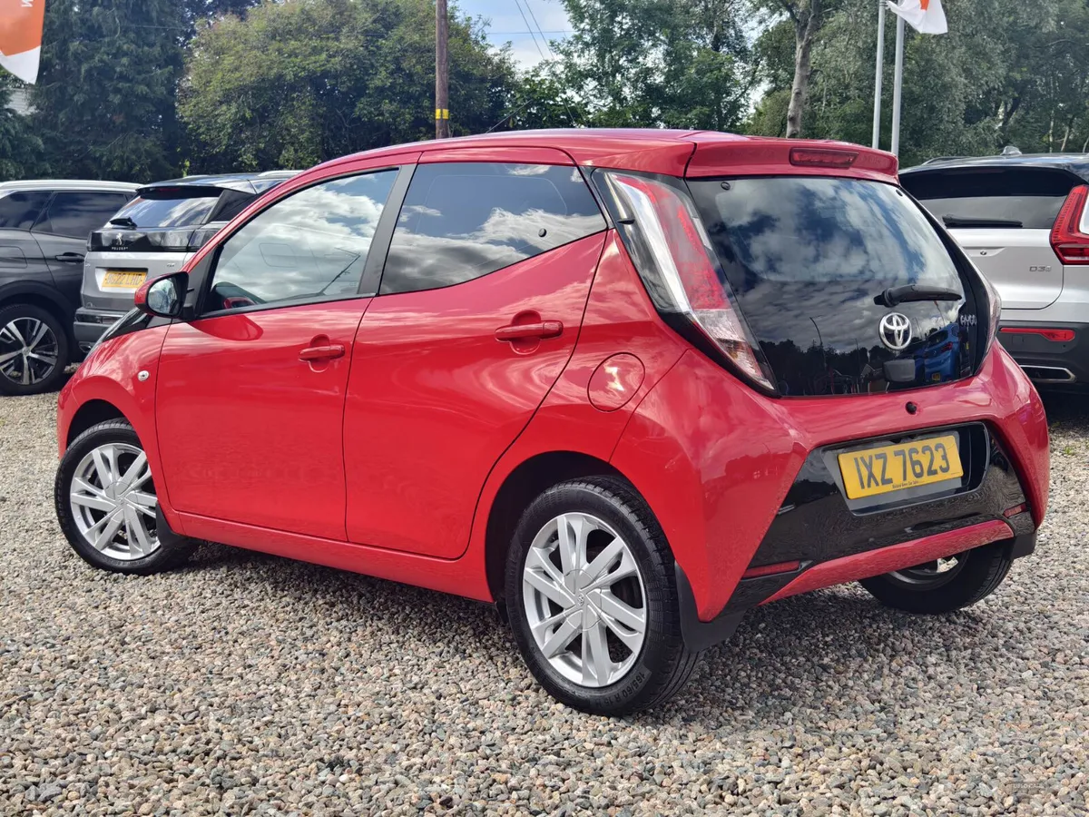 MARCH 2016 TOYOTA AYGO X-PRESSION VVT-I - Image 4