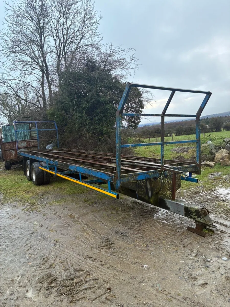 Bale trailer - Image 4
