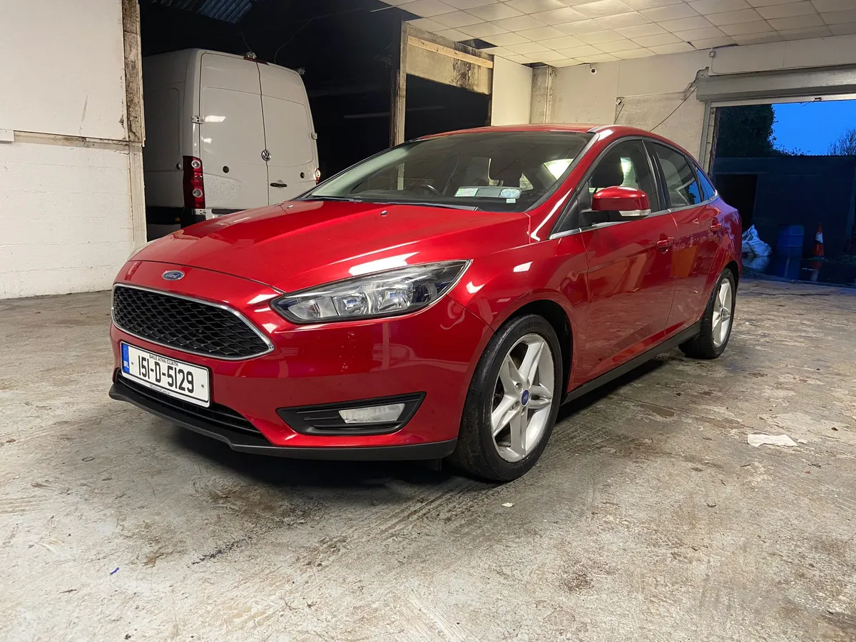 Ford Focus Zetec 1.6 TDCi//LOW MILEAGE - Image 2