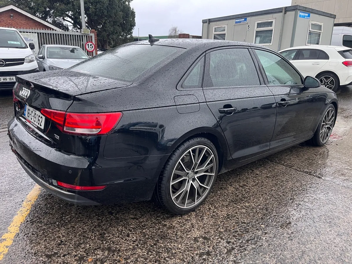 2016 Audi A4 BLACK EDITION - Image 3