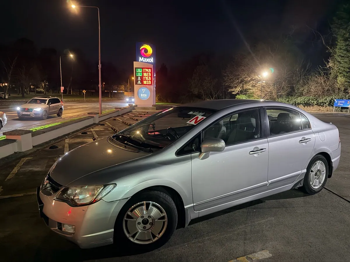 Honda civic - Image 3