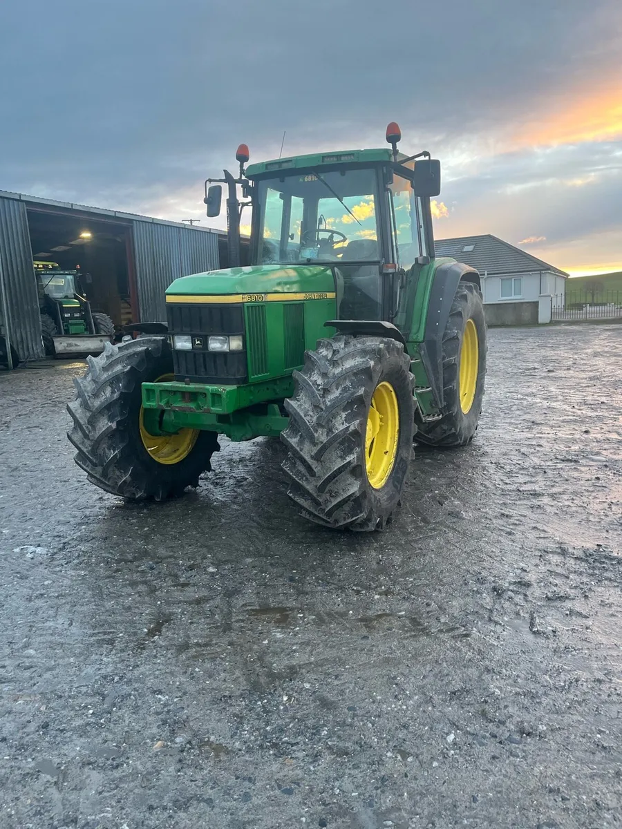 John Deere 6810 - Image 2