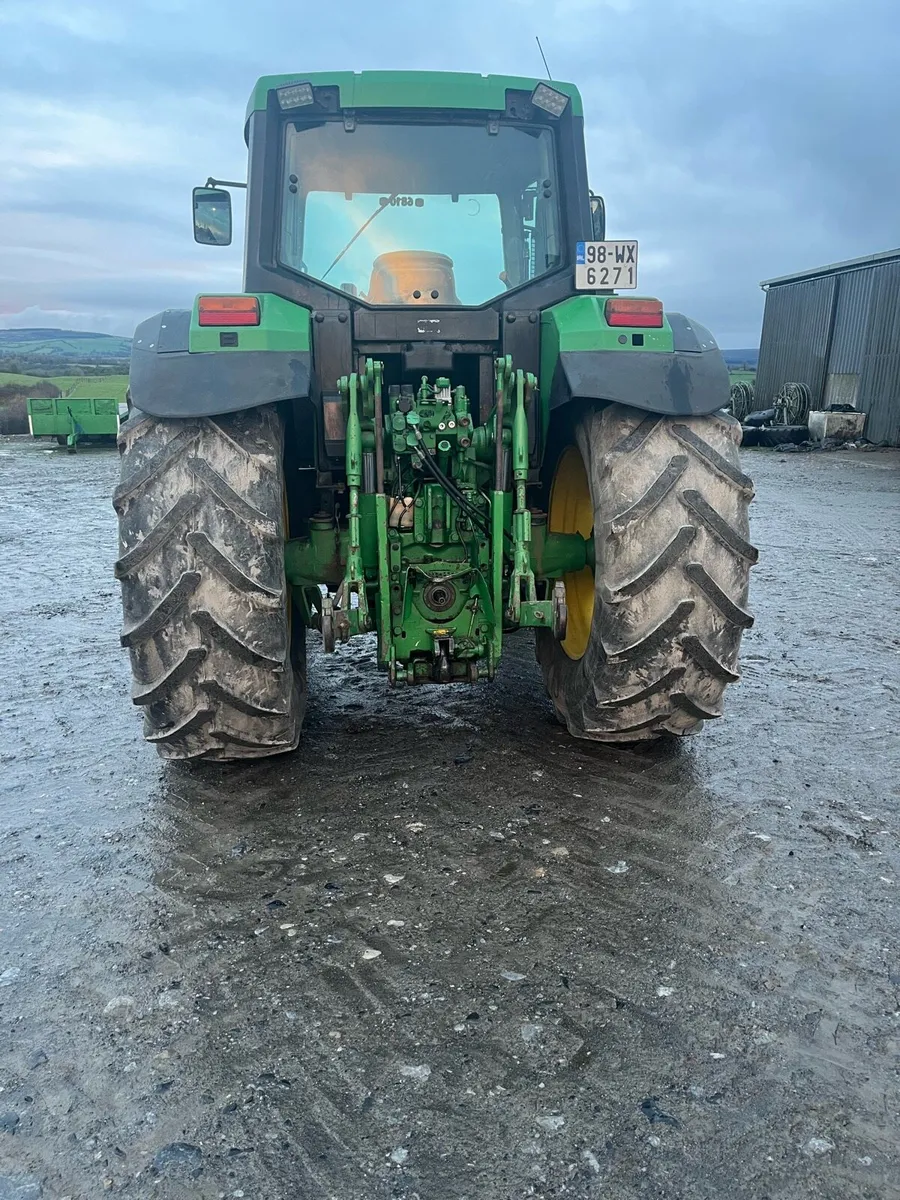 John Deere 6810 - Image 3