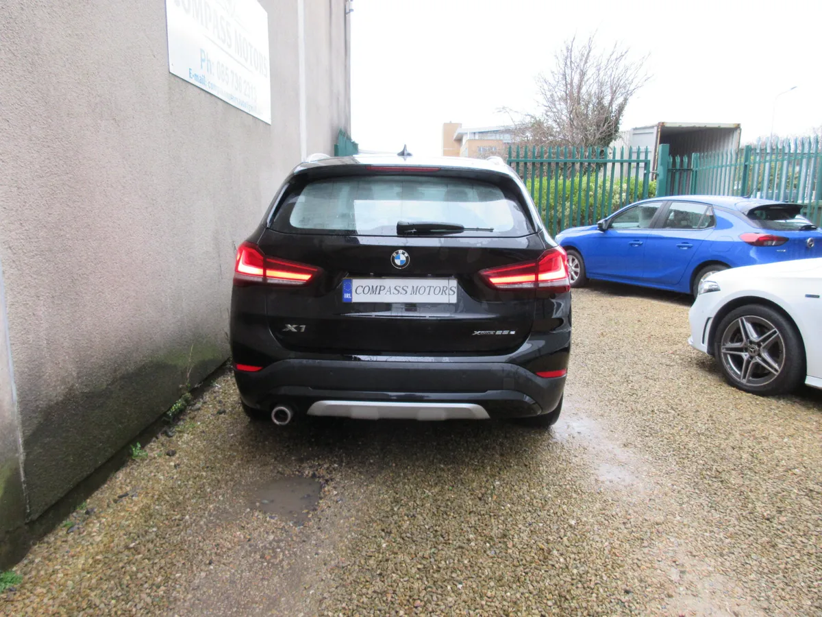 BMW X1 1.5 HYBRID 4X4 AUTOMATIC - Image 3