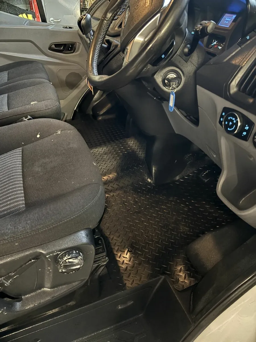 Ford Transit 2018 - Image 3