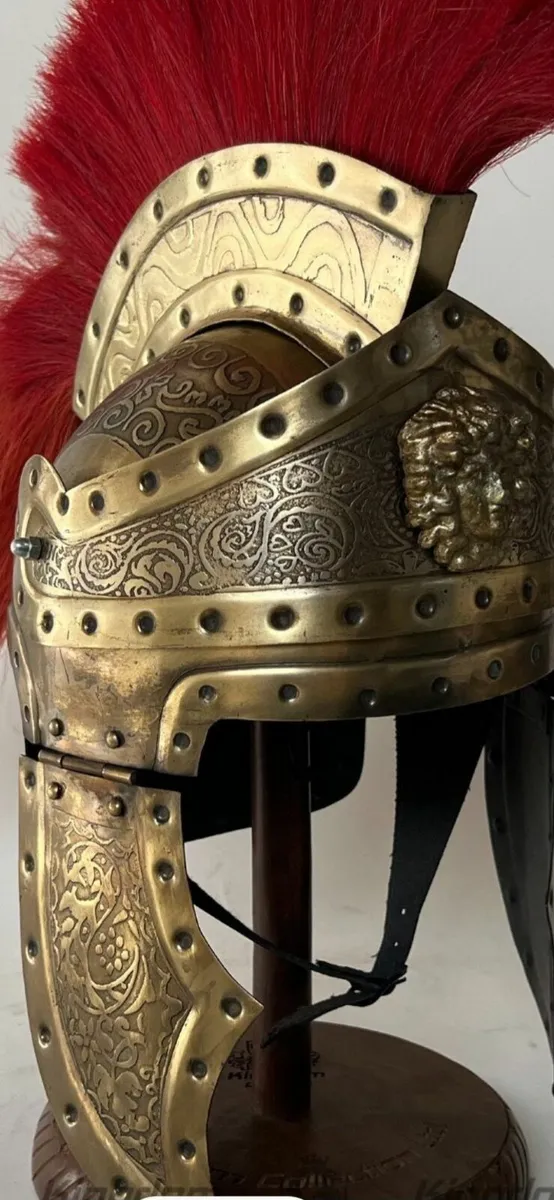 Roman Helmet - Image 2
