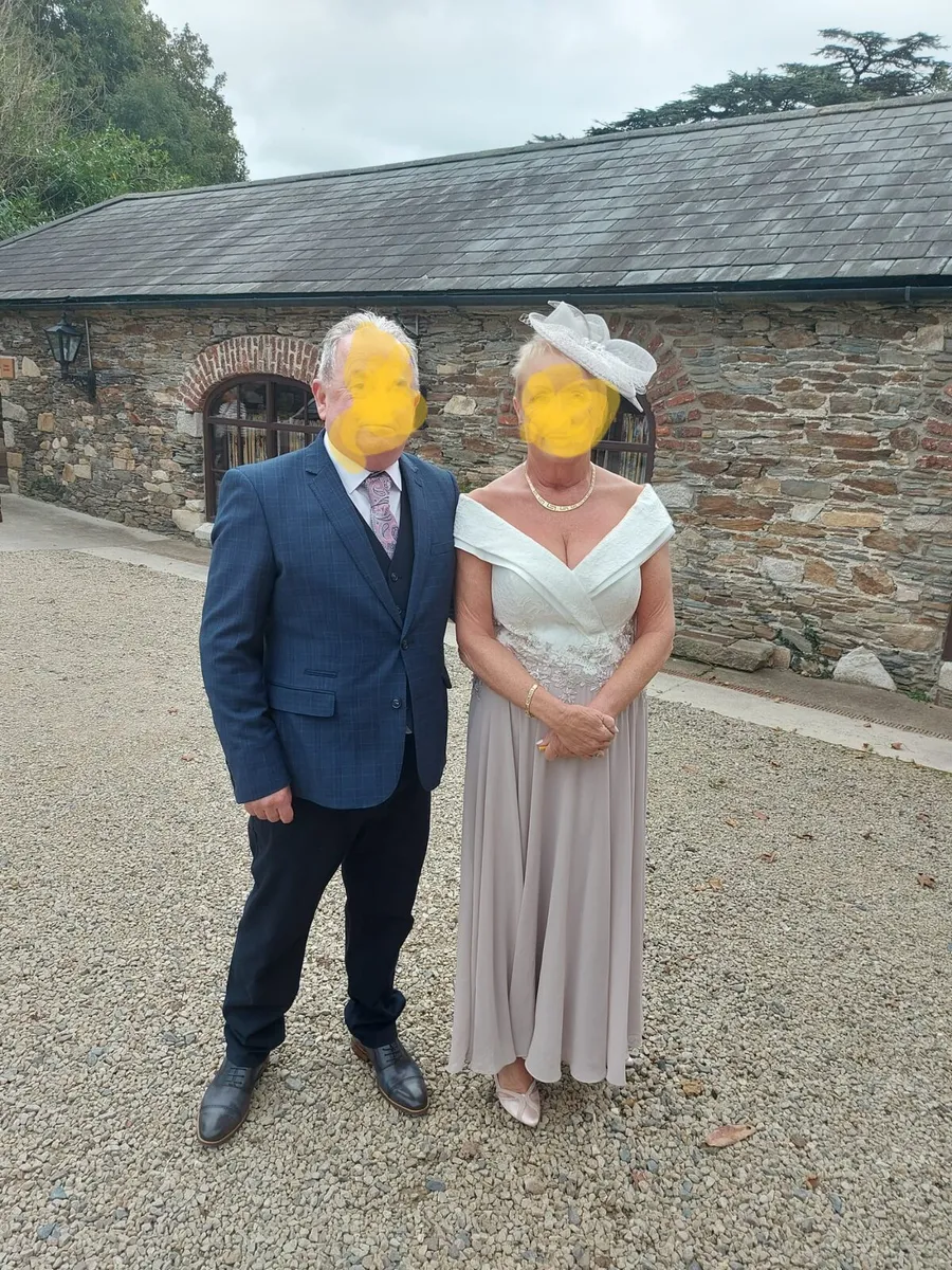 Mother of the bride - Image 2