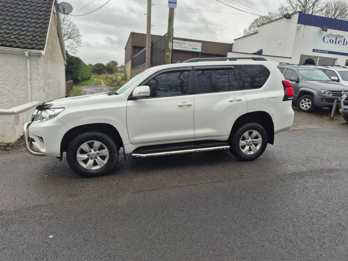 Toyota Land Cruiser 2023 - Image 2