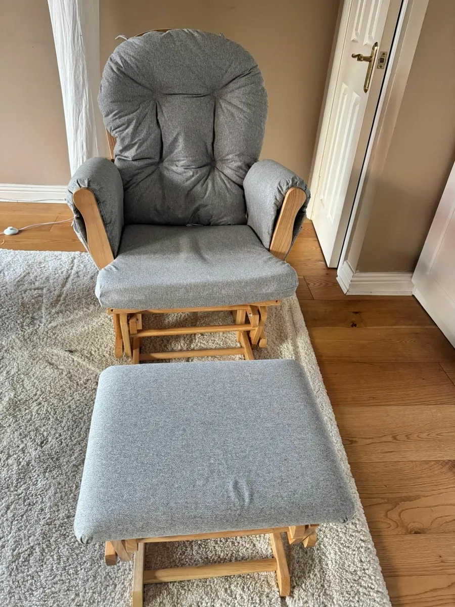 Brompton Nursery Chair and Stool - Image 1