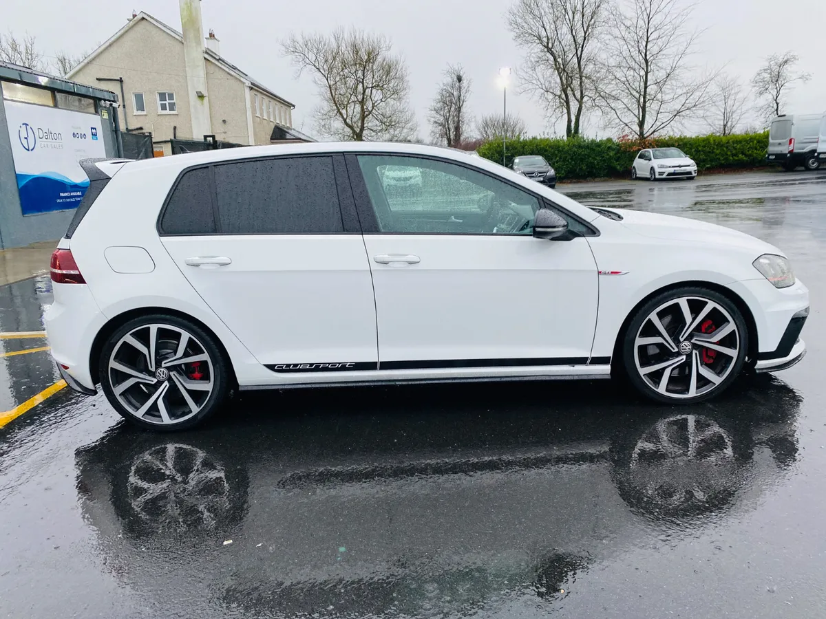 VOLKSWAGEN GOLF GTI CLUBSPORT TRACK EDITION 2016 - Image 4