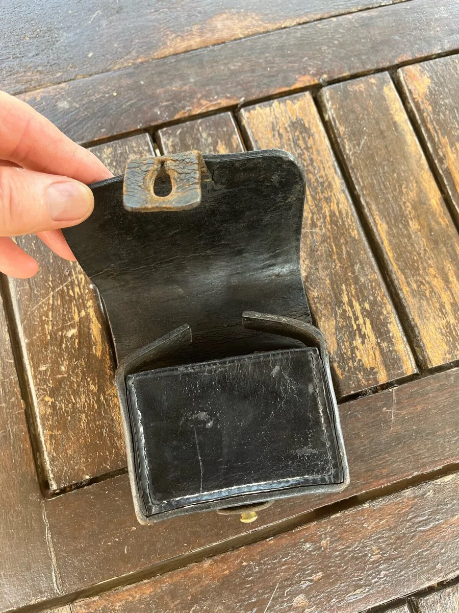 Antique Leather Ammunition Pouch - Image 2