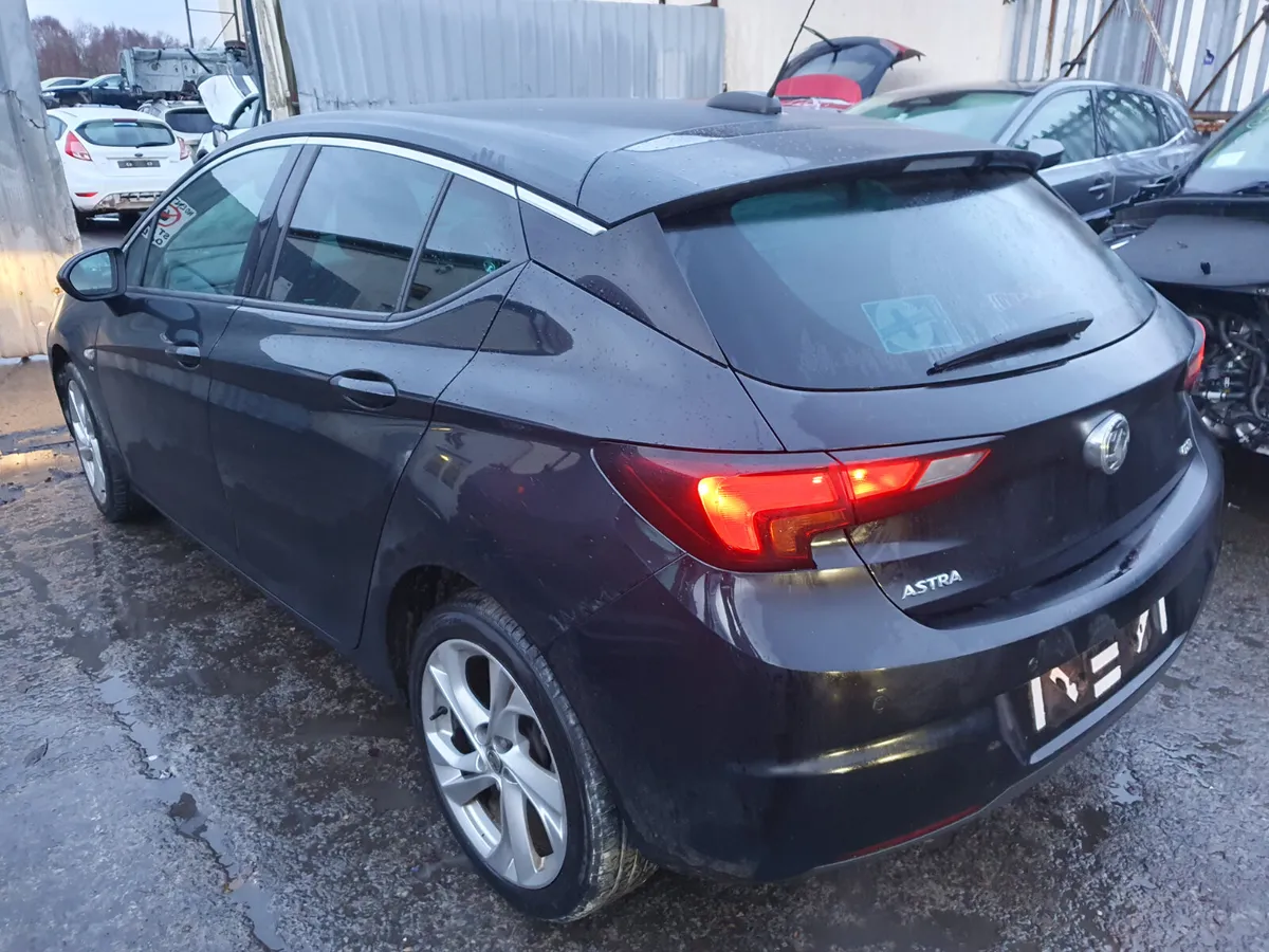 17 OPEL ASTRA  1.6 CDTI (B16DTH) FOR BREAKING - Image 3