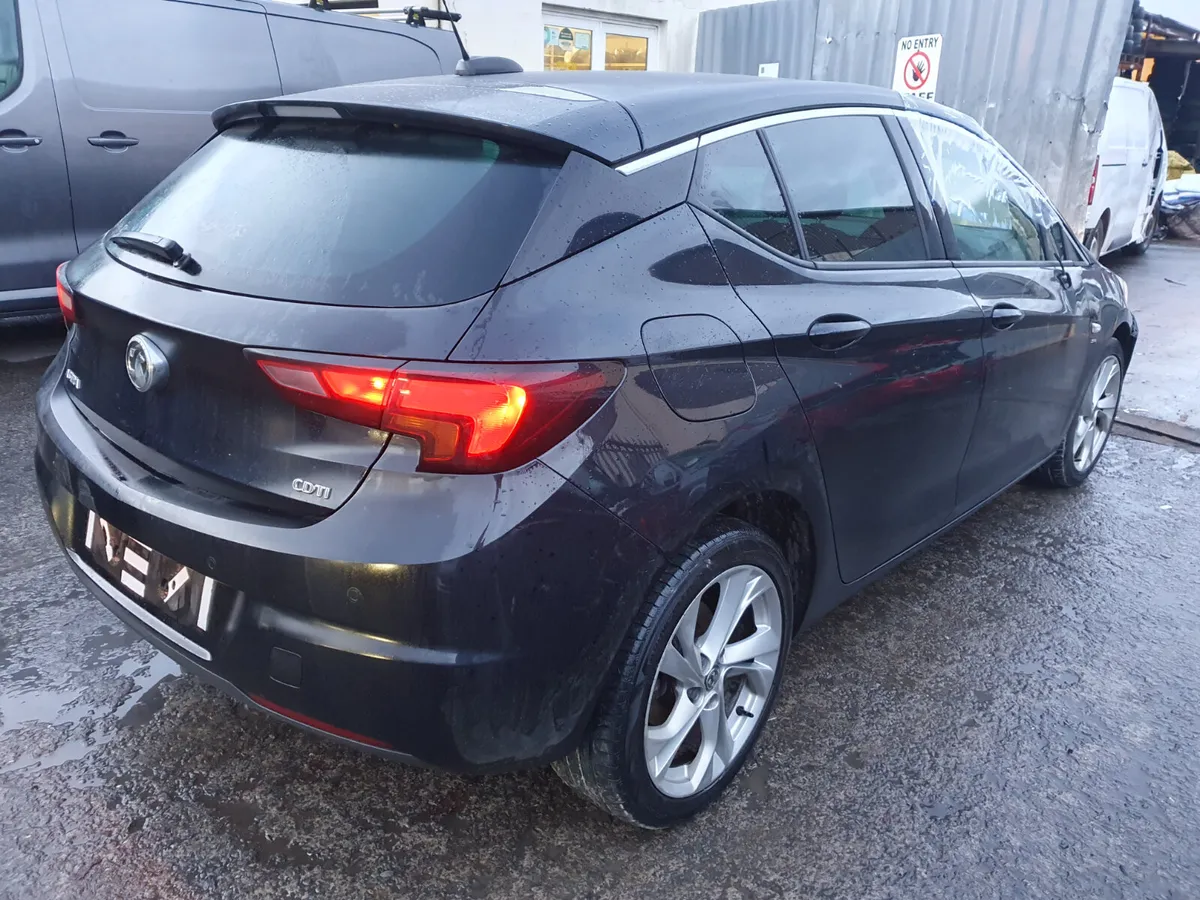 17 OPEL ASTRA  1.6 CDTI (B16DTH) FOR BREAKING - Image 4