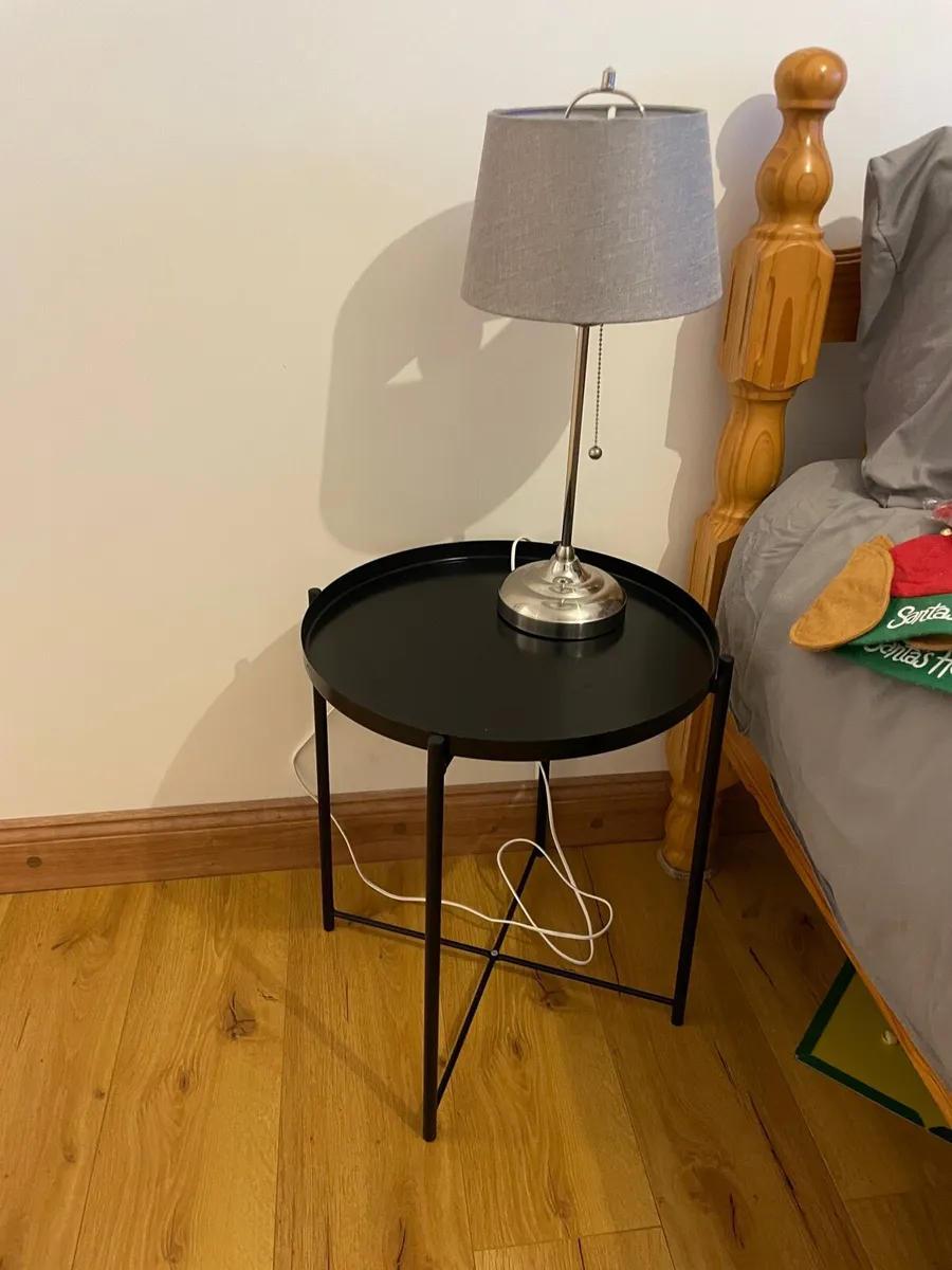 2 black metal side tables - Image 4