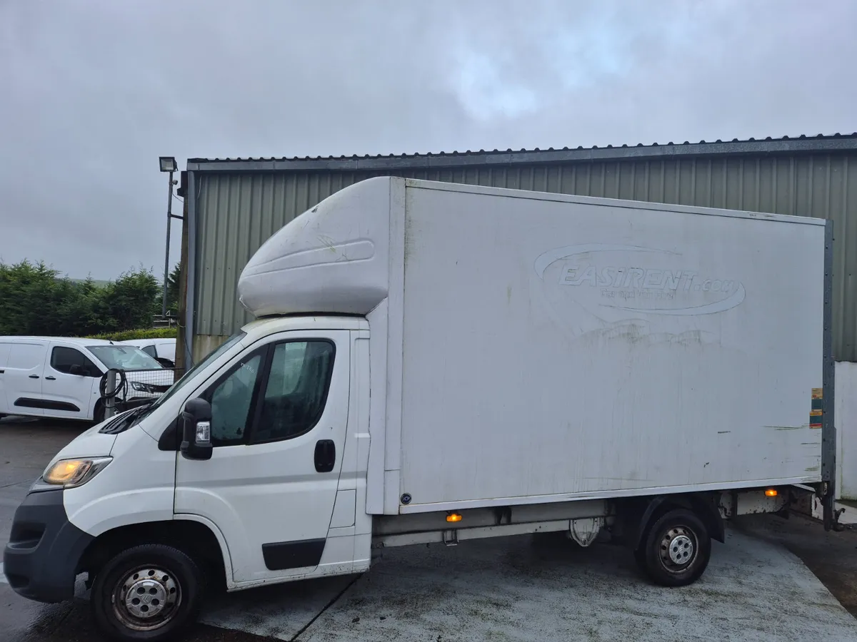 CITROEN RELAY LUTON BODY& TAILIFT - Image 2