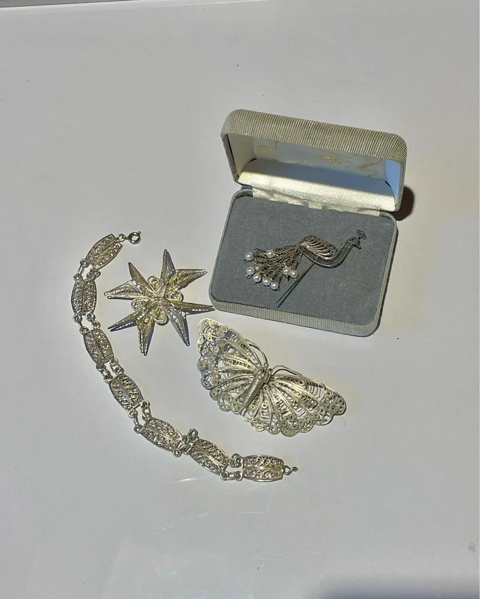 Vintage Silver Filigree Jewellery - Image 1