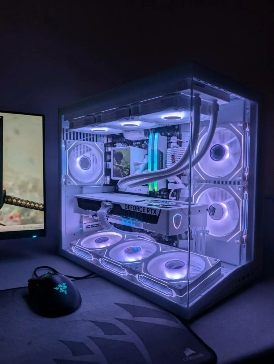 Lian Li | High End | Gaming PC | AMD Ryzen X3D | - Image 1
