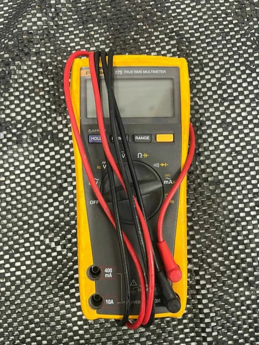 Fluke Multimeter - Image 1