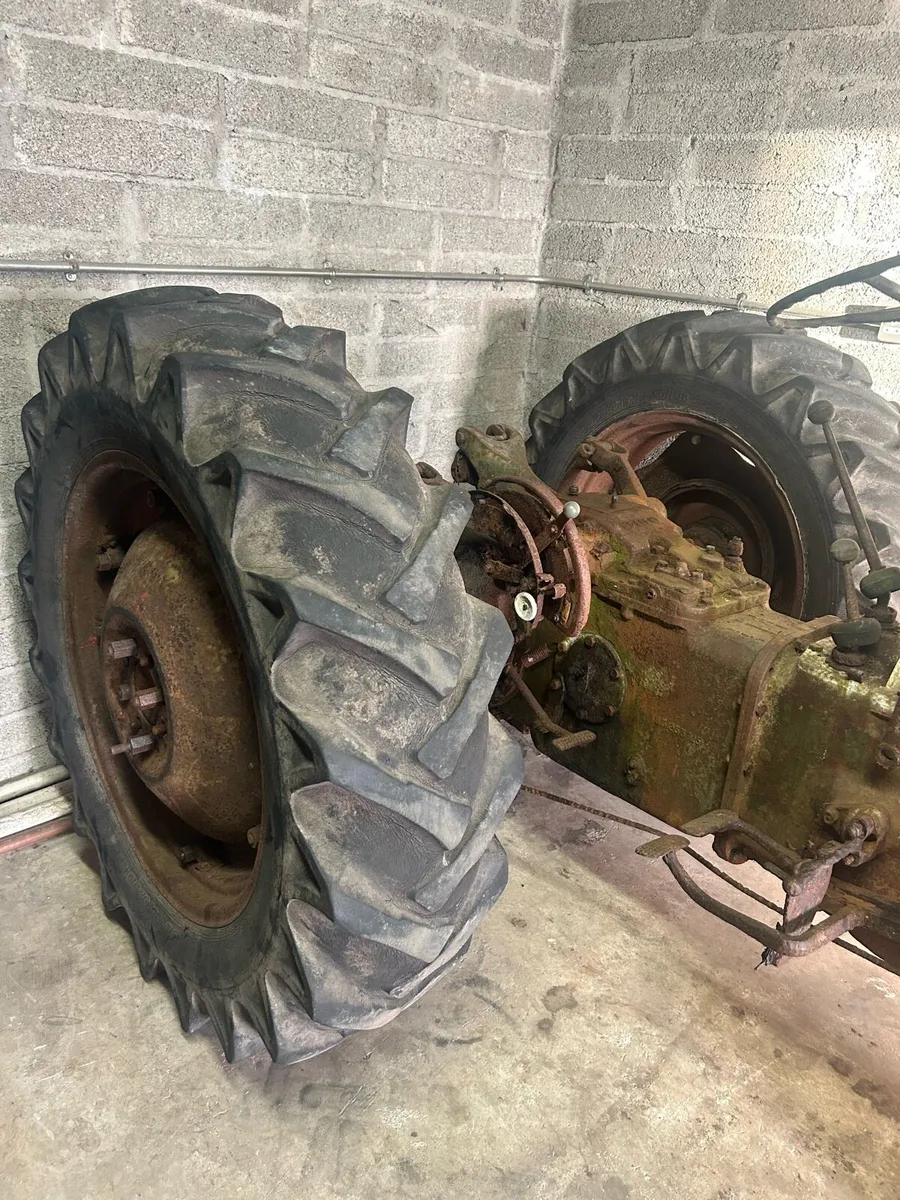 1962 Massey Ferguson 35X back end - Image 3