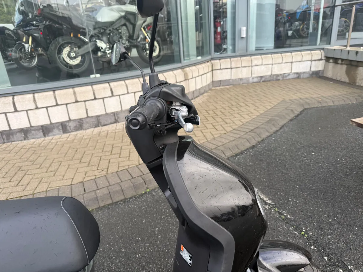 Yamaha NEOS E Dual Battery - Image 4