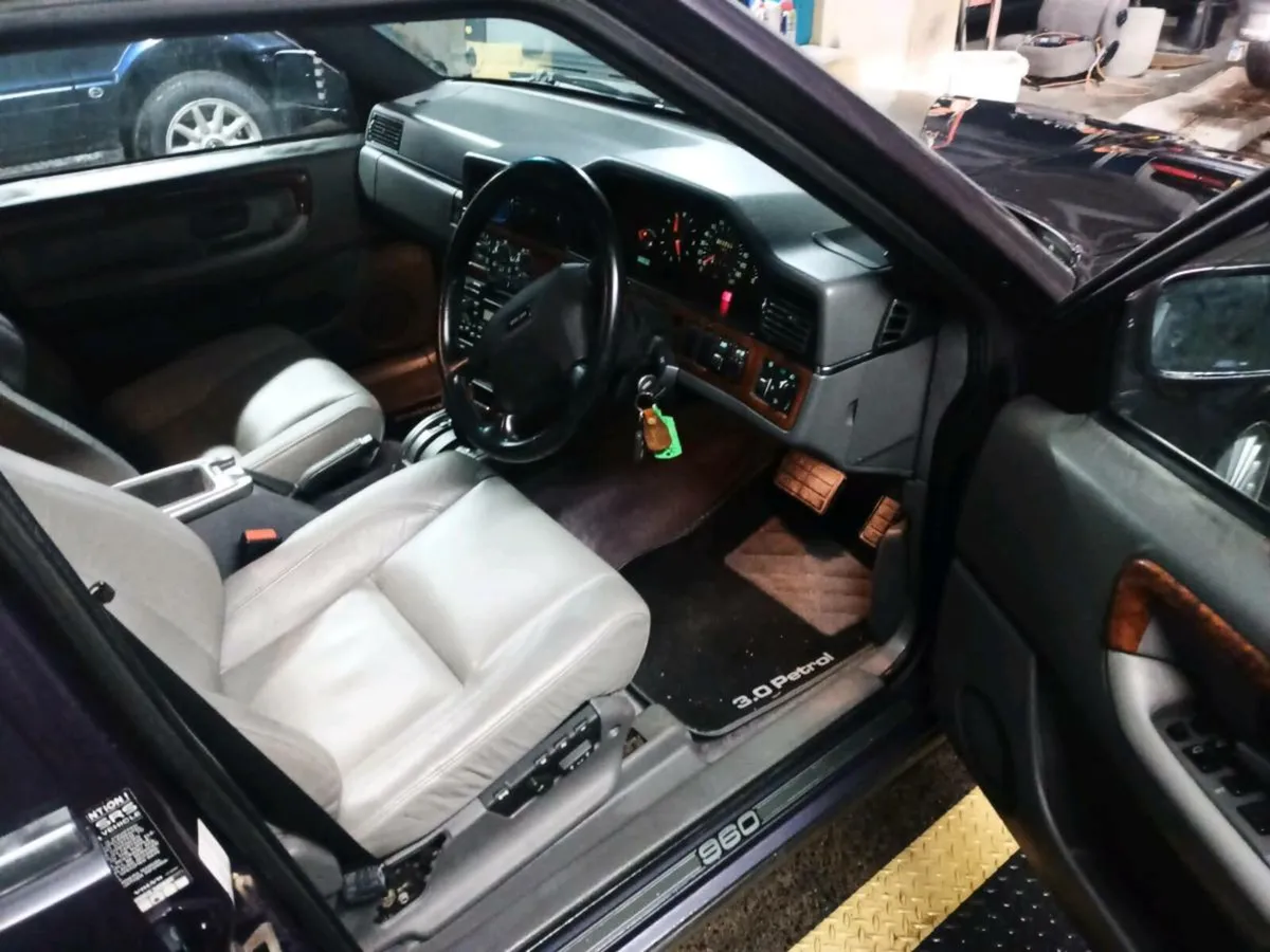 Volvo 960  se. + Audi coupe + VW golf diesel+ Toyo - Image 2