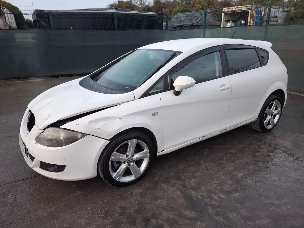 2012 Seat Leon  1.6 Tdi - Image 1