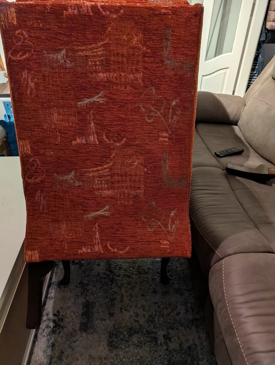 FREE Armchair - Image 4