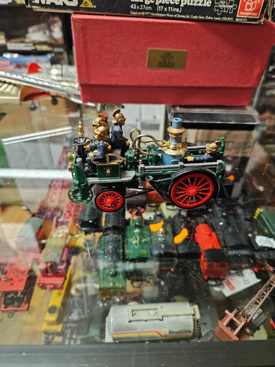 Matchbox Yesteryear Fire Engine - Image 2