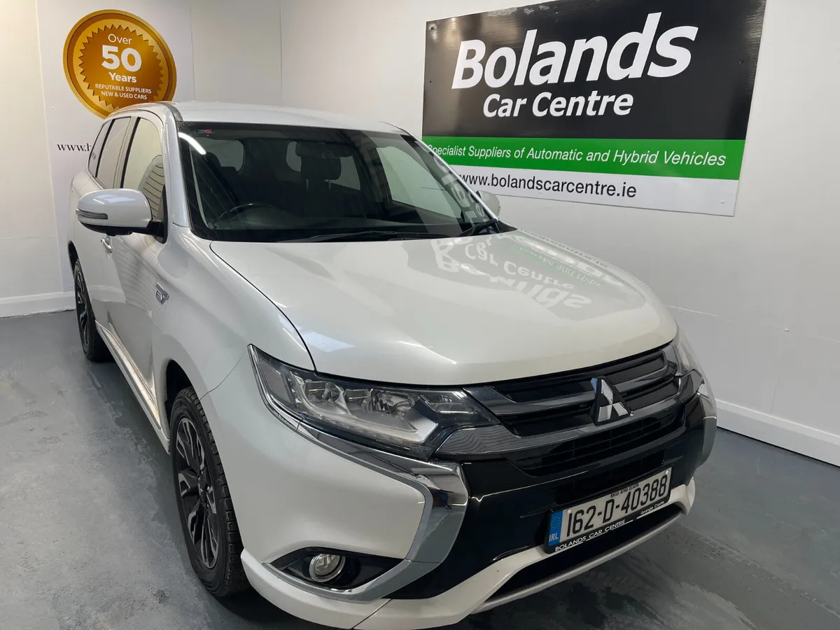 162 Mitsubishi Outlander Hybrid 2.0 Phev Automatic - Image 3
