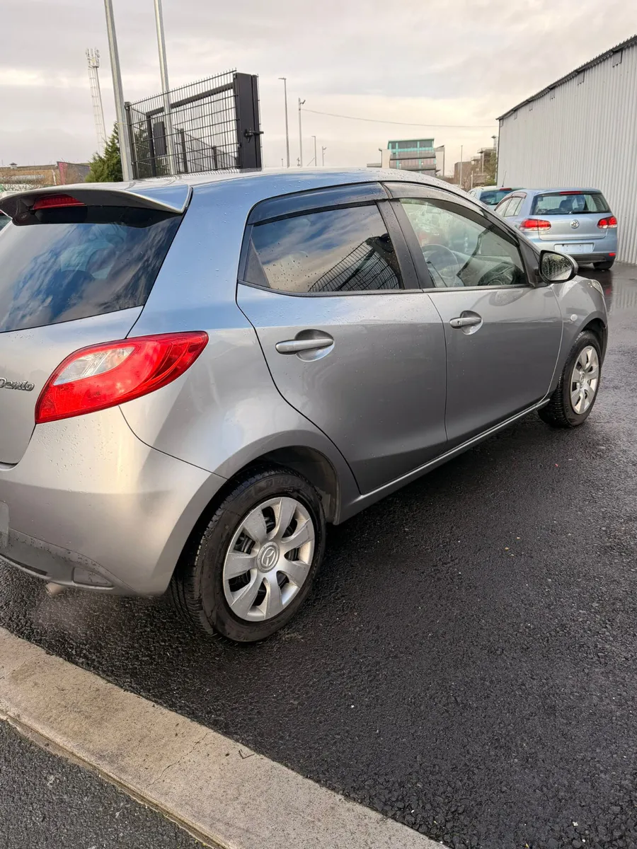 MAZDA DEMIO 2014 SILVER - Image 3