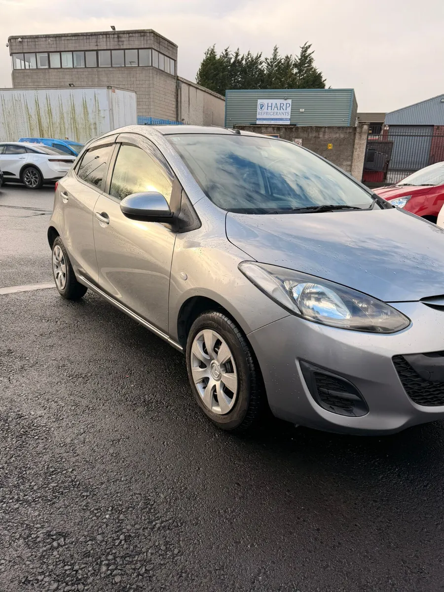 MAZDA DEMIO 2014 SILVER - Image 4
